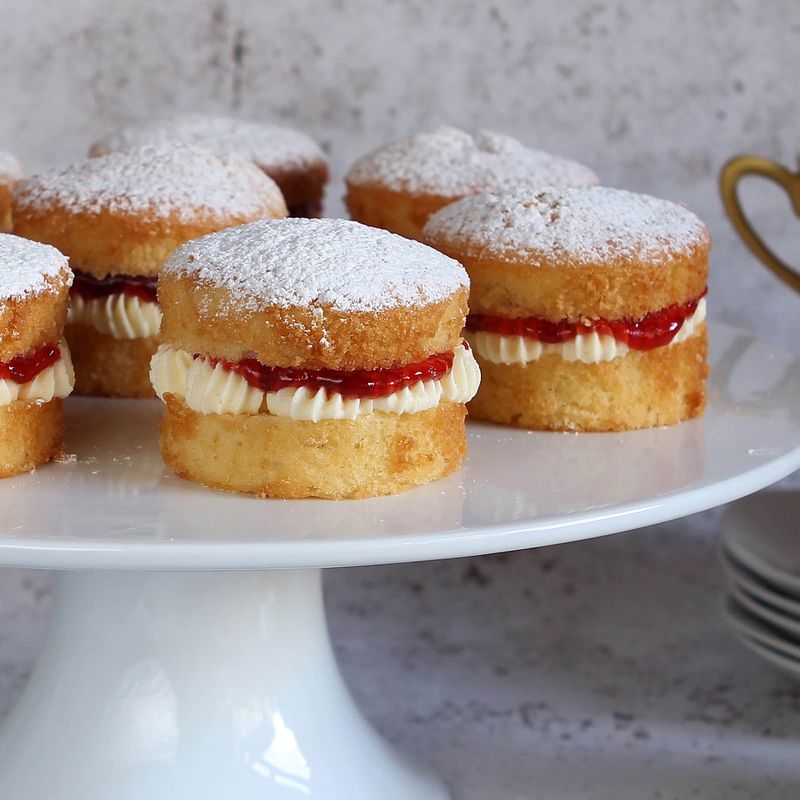 Mini Victoria Sponge Cakes