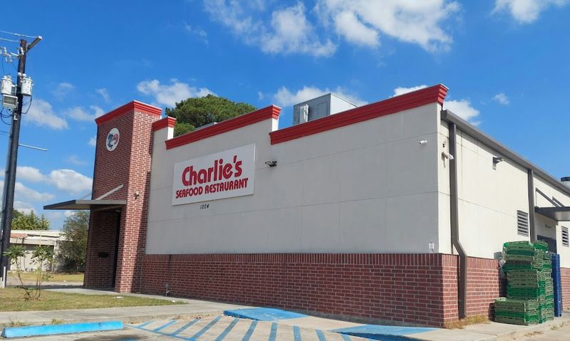 Alesi Pizza House Po-Boys