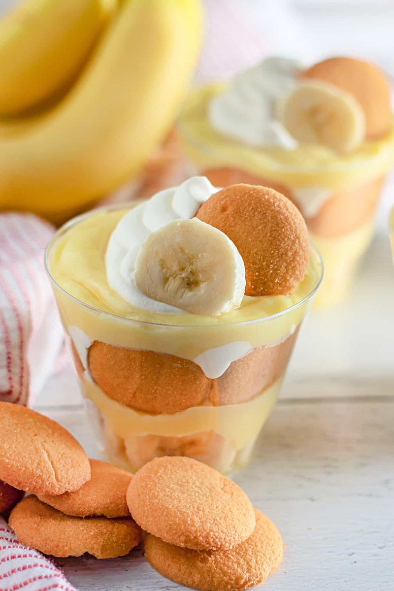 Banana pudding cups