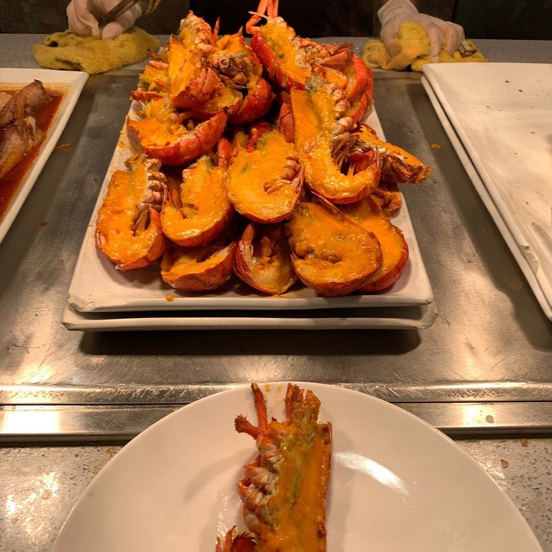 Luxe Buffet in Westminster