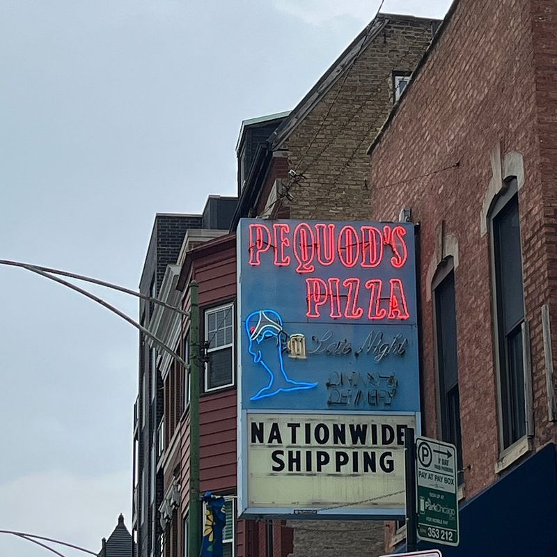 Pequod's Pizza
