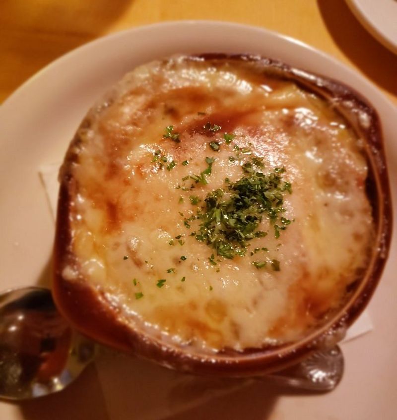 Provence Breads & Café (Tennessee)