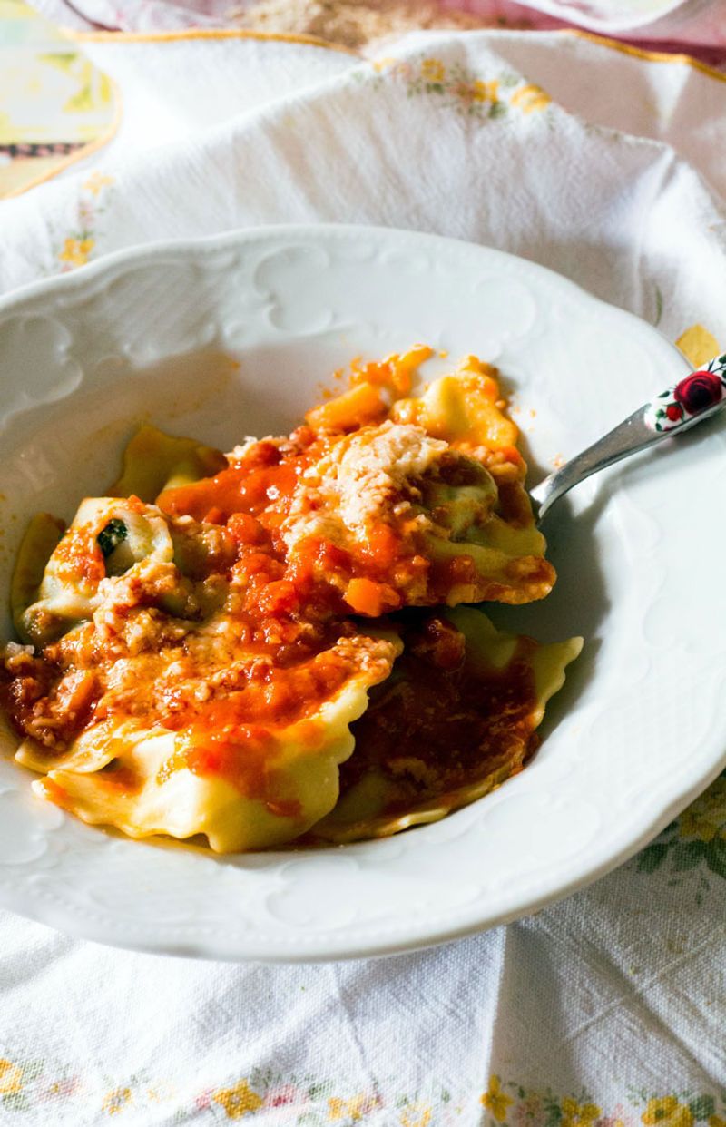 Ricotta Ravioli With Arrabbiata and Arugula