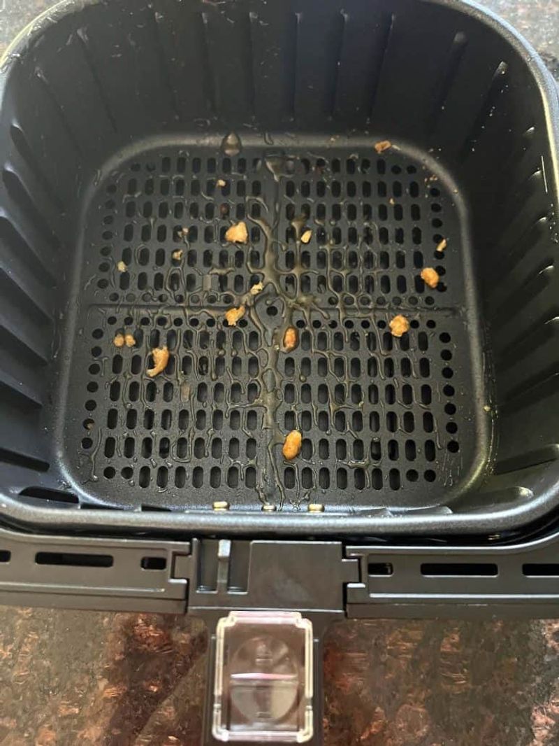 Do not overload trays or baskets