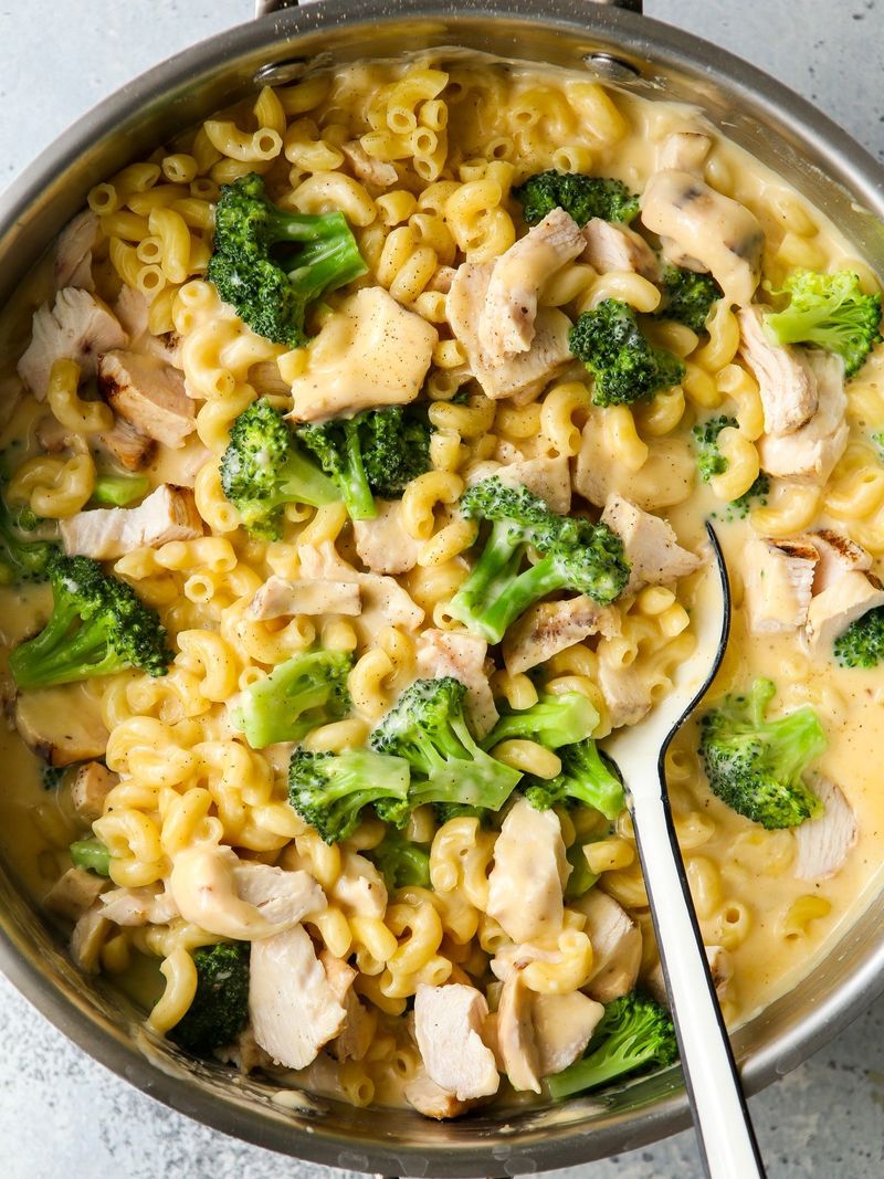 Chicken And Broccoli Mac And Cheese