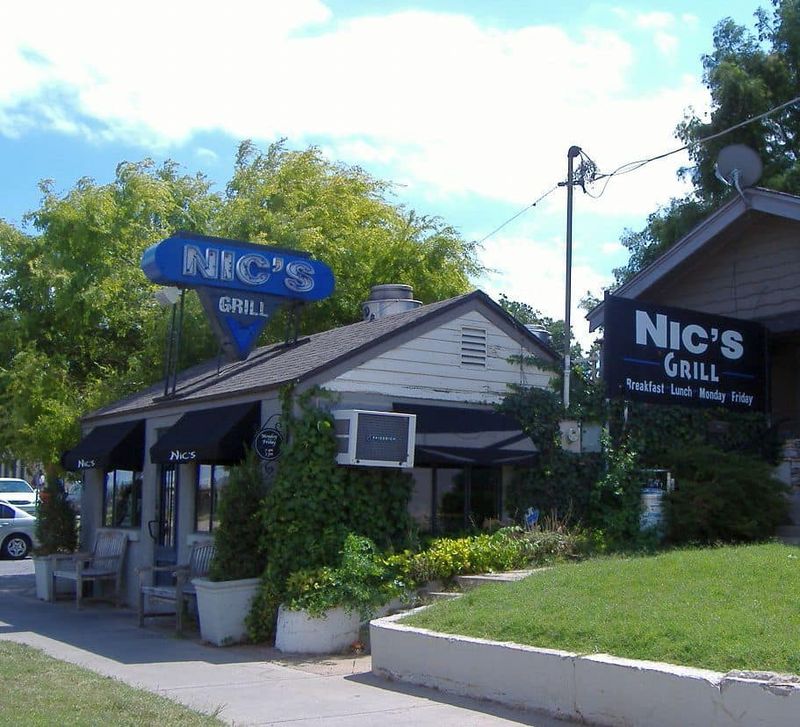 Nic’s Grill
