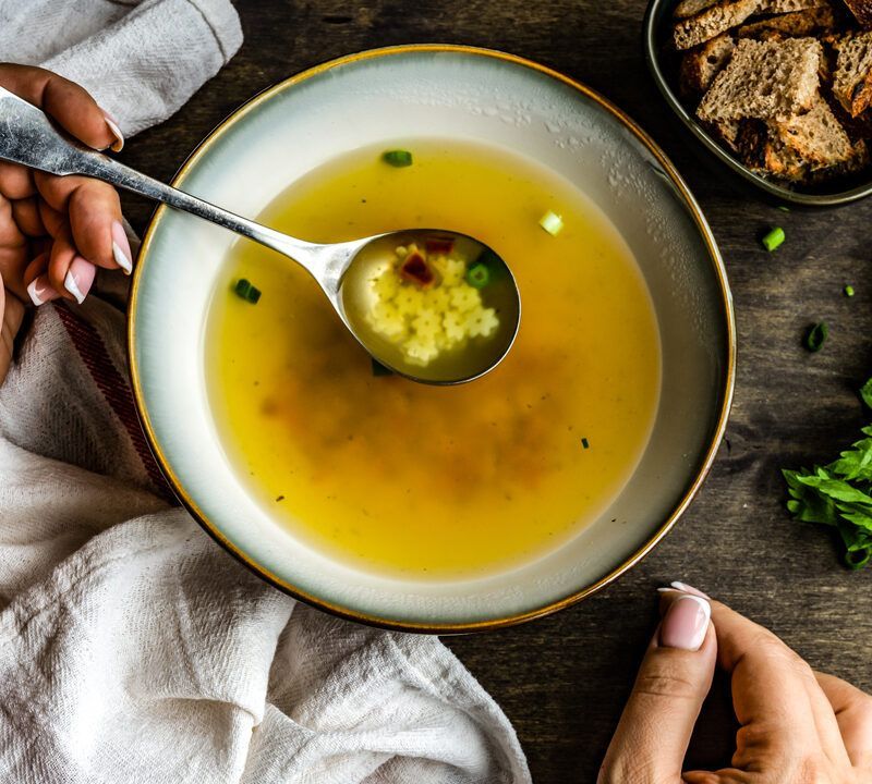 Broth (chicken, beef, or vegetable)