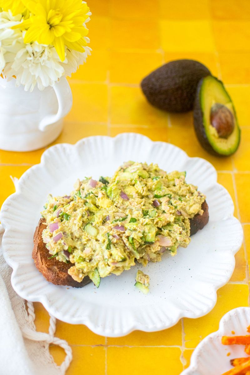 Avocado Tuna Salad (No Mayo)
