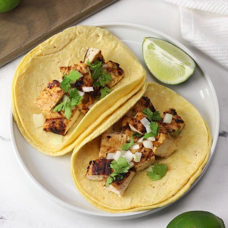 Tacos de Pollo Asado