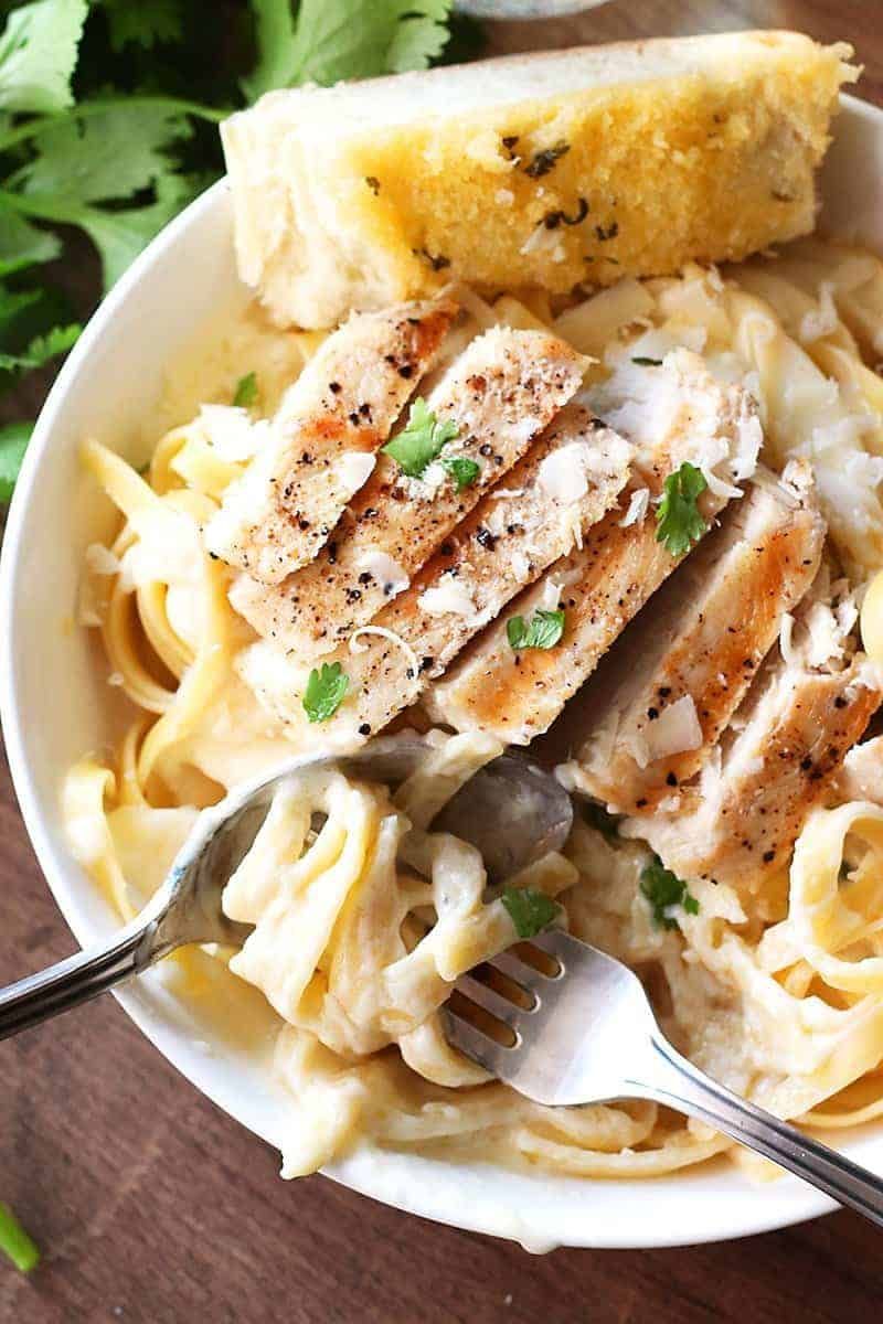 Ordering fettuccine alfredo without balancing freshness