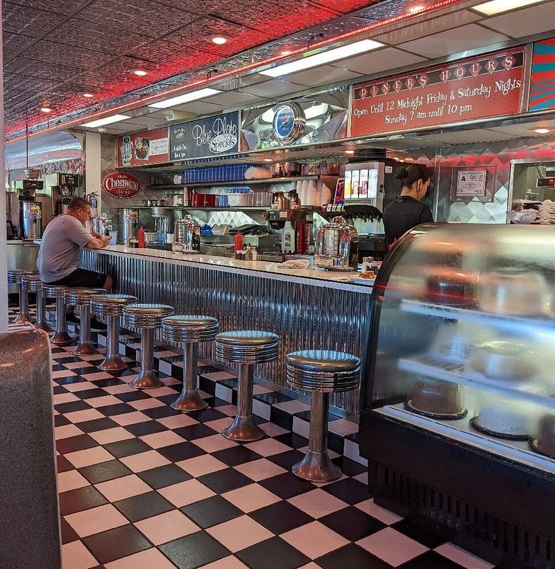 The Shiny Diner (Raleigh)