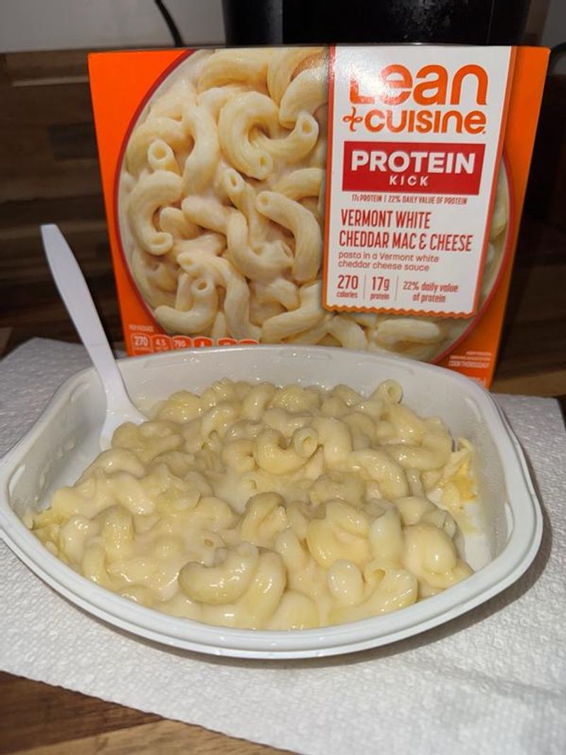 Mac And Cheese With White Cheddar