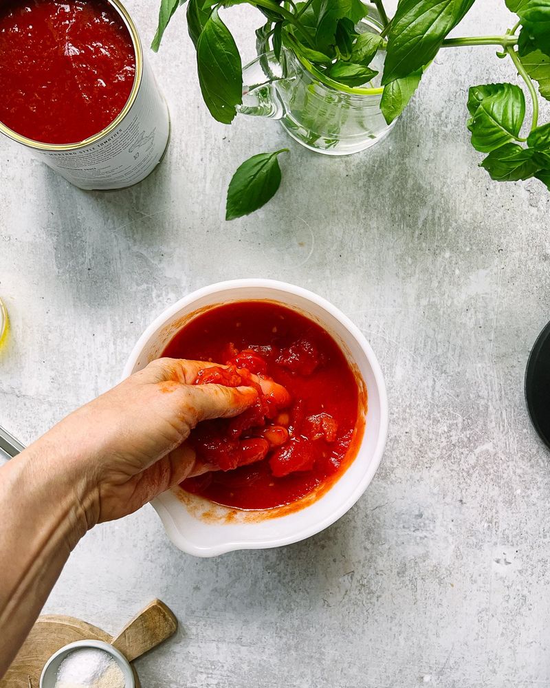 Hunt’s 100% Natural Crushed Tomatoes