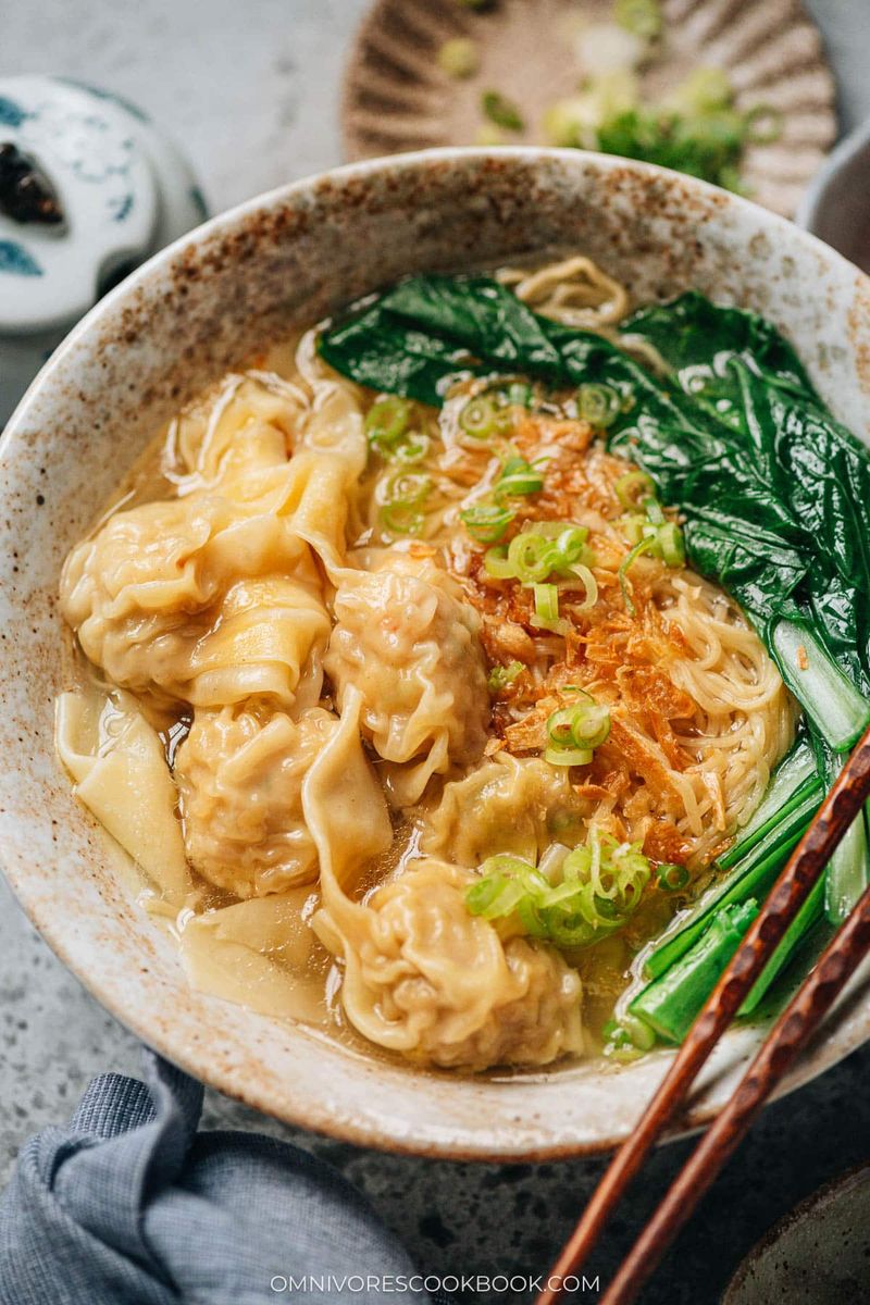 Hong Kong Shrimp Wonton Noodles