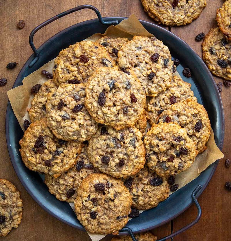 Oatmeal Raisin Cookies