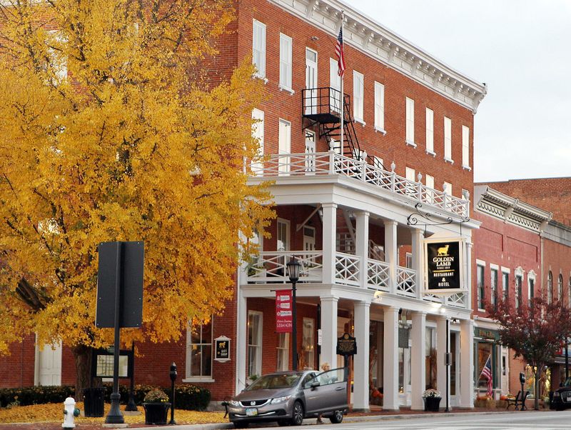 The Golden Lamb, Lebanon