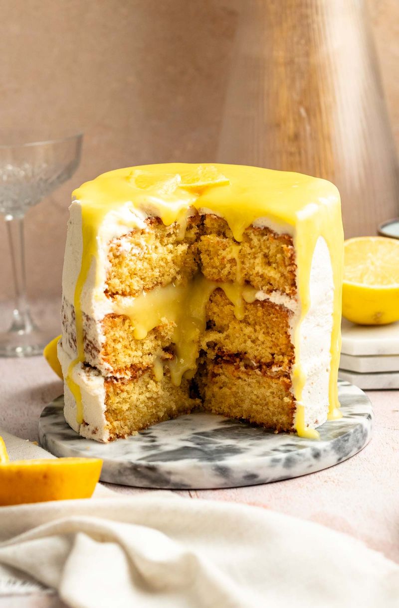 Lemon Cake with Lemon Curd Filling