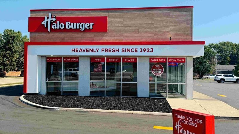 Halo Burger (Michigan)