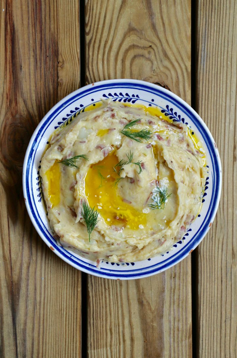 Roasted Garlic Mashed Potatoes (Washington)