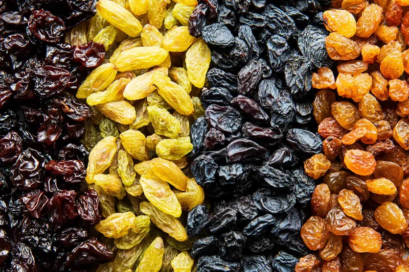 Raisins & Dates (Dried Fruit)