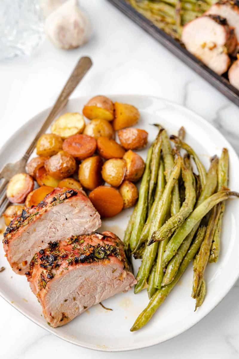 Herb-Crusted Pork Tenderloin with Green Beans