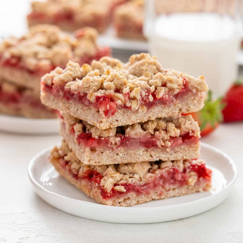 Strawberry Oat Crumble Bars