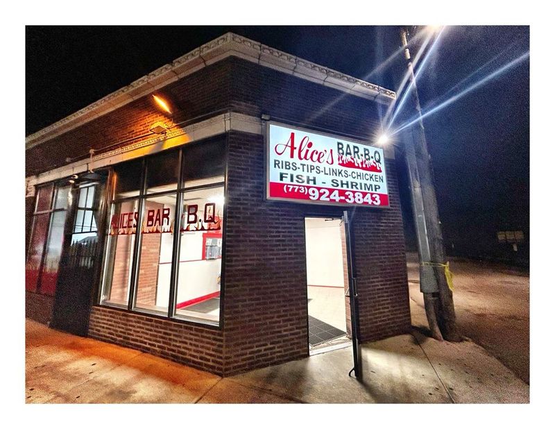 Alice's Bar-B-Que: 43rd Street's Smoke Queen