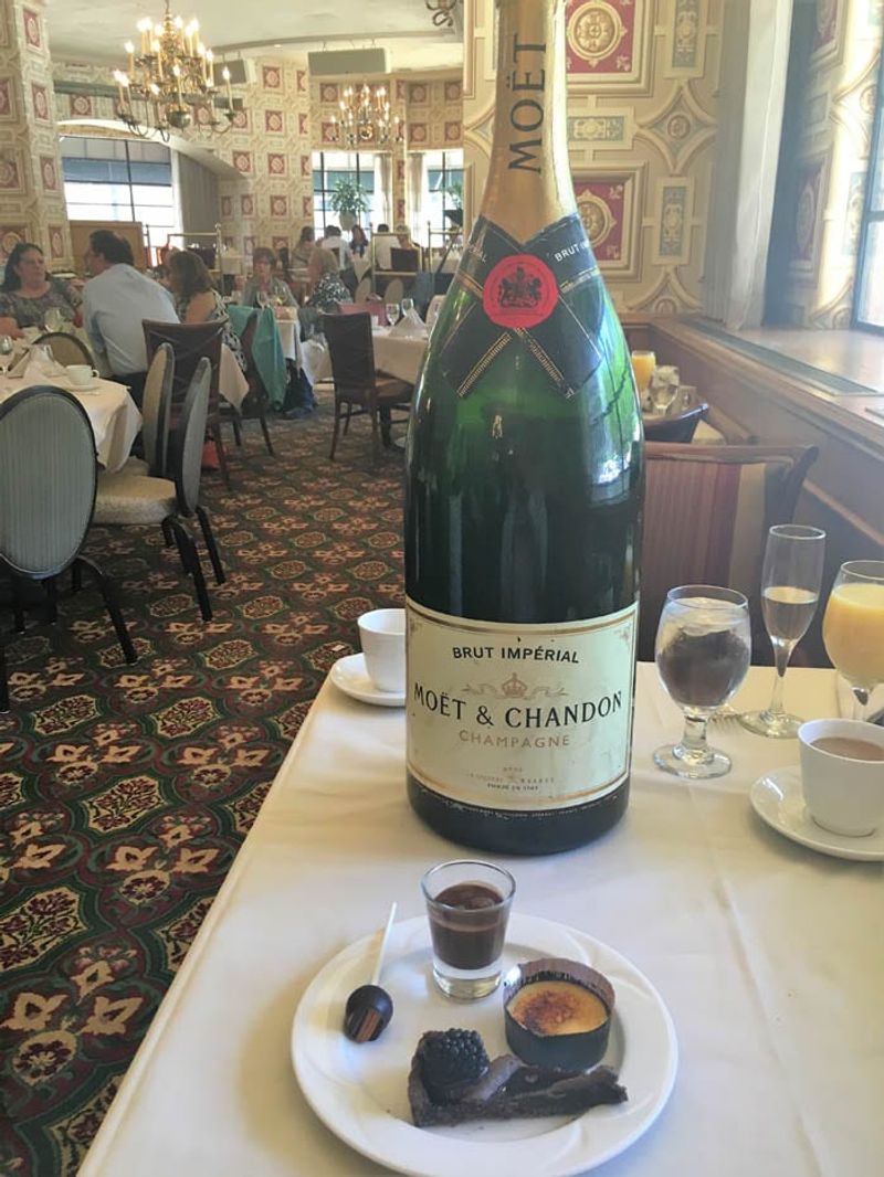 Ellyngton’s Champagne Brunch at The Brown Palace – Denver