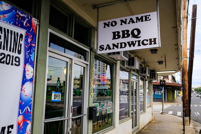 No Name BBQ Sandwich (Hawaii)