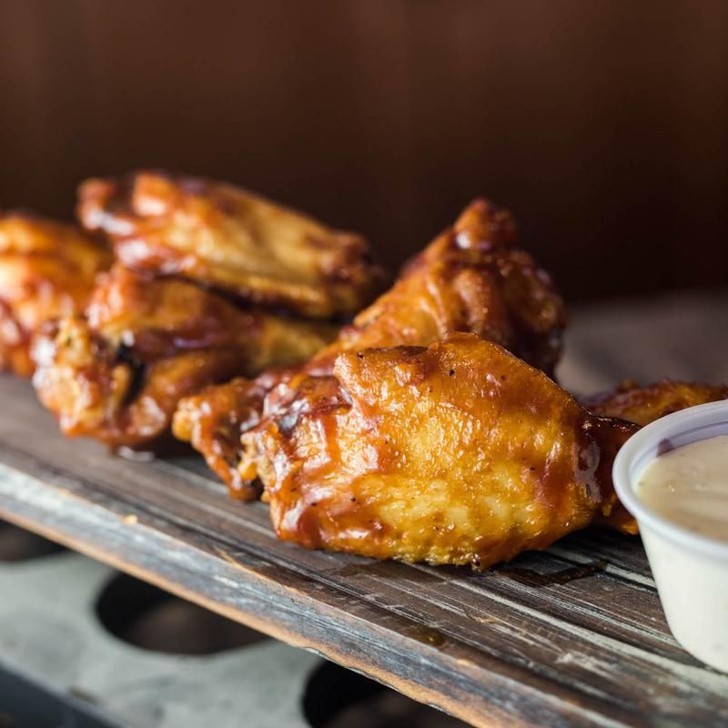 Mr. Brew's Taphouse – Multiple WI Locations