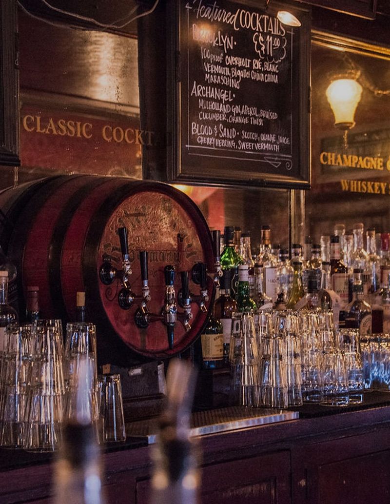 Cole’s — Los Angeles (1908)