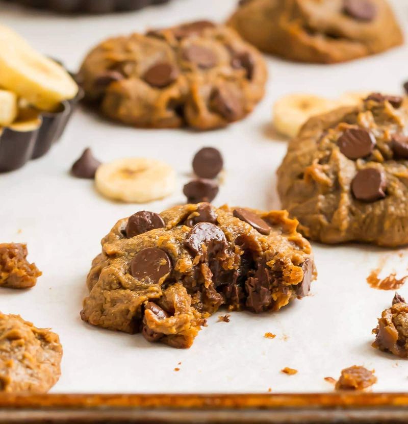 Banana Peanut Butter Cookies