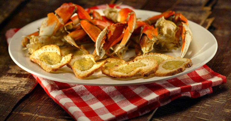 Cracked Dungeness Crab