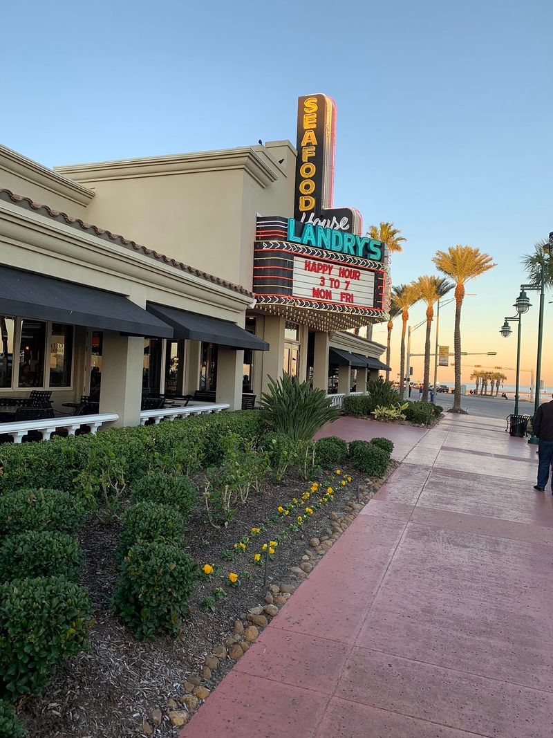 Landry's Seafood House — 4.1/5 (Galveston)