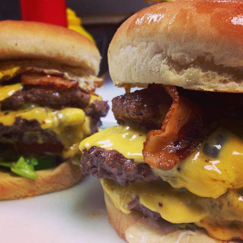 Dave's Burger Barn (Waco)