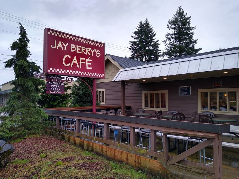 Jay Berry's Cafe: Renton's Woodland Breakfast Retreat