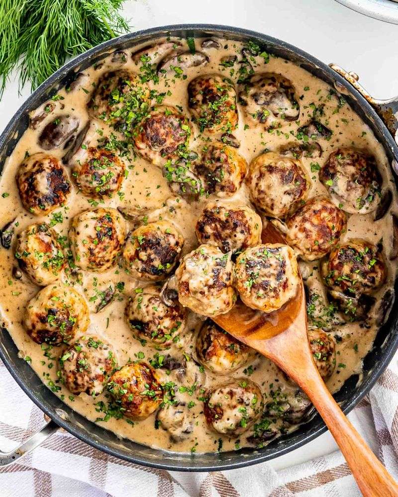 Mushroom Gravy Meatballs