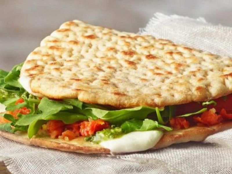 Tomato Mozzarella Flatbread