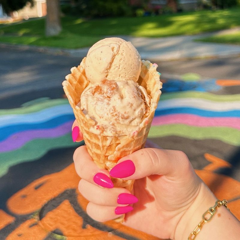 The Scoop
