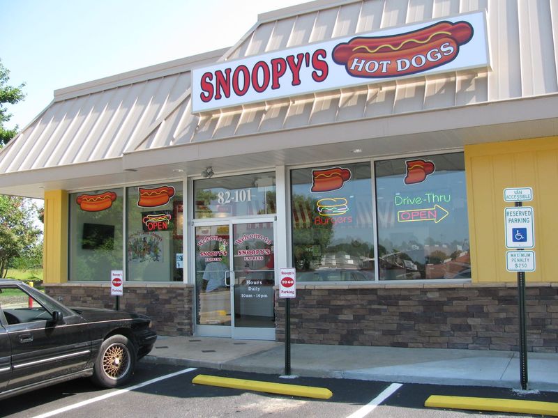 North Carolina — Snoopy’s All-The-Way Dog (Raleigh)