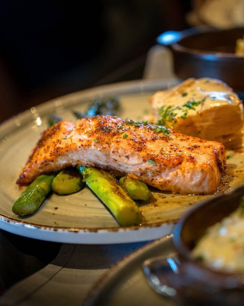 Yard House — Grilled Salmon