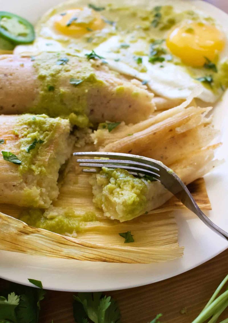 Tamales con Huevo