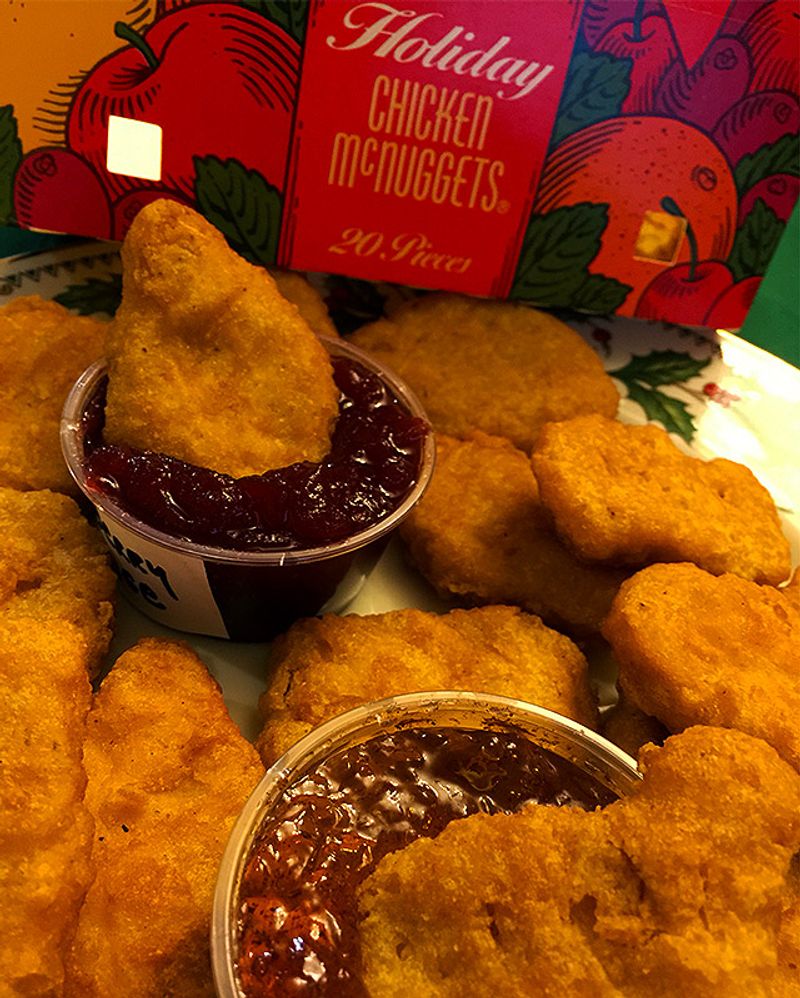 Chicken Nuggets With Dipping Sauce