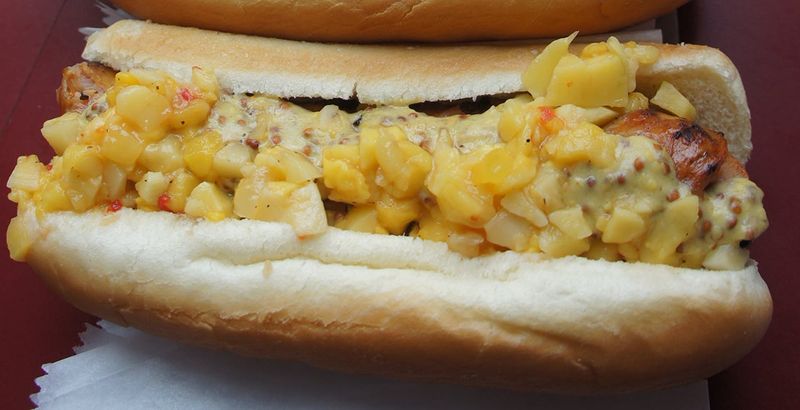 Hank's Haute Dogs (Hawaii)