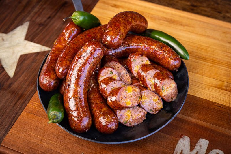 Smoked Sausage & Jalapeño Cheddar Links