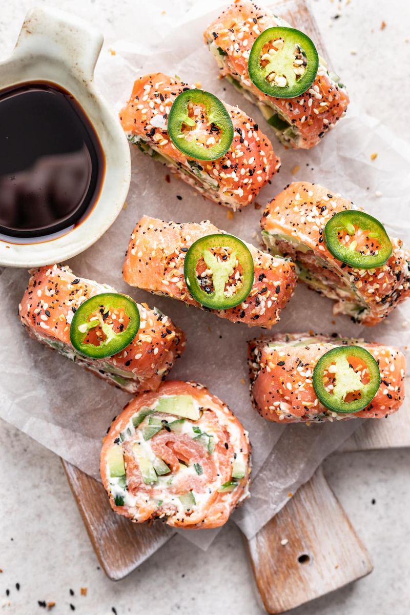 Smoked Salmon and Cream Cheese Roll-Ups