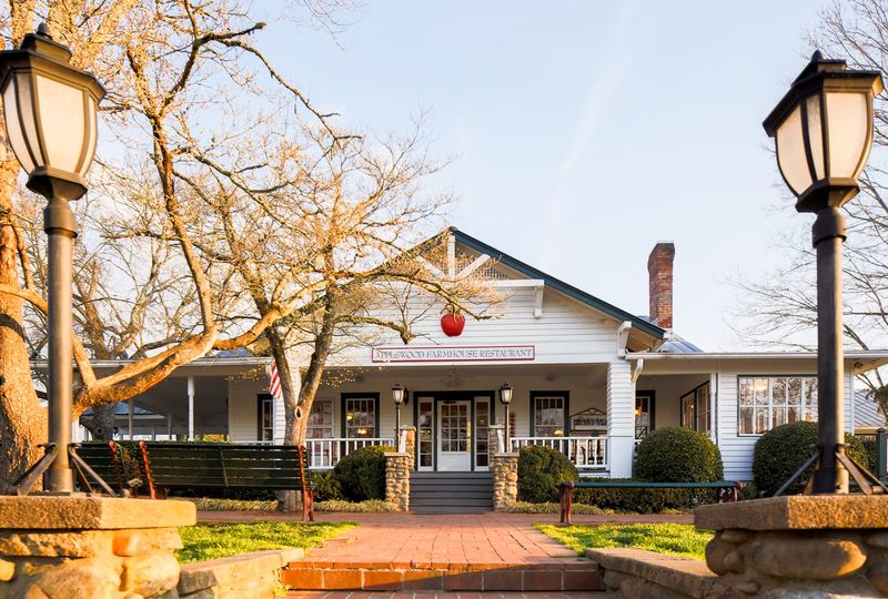 Applewood Farmhouse Restaurant (Tennessee)