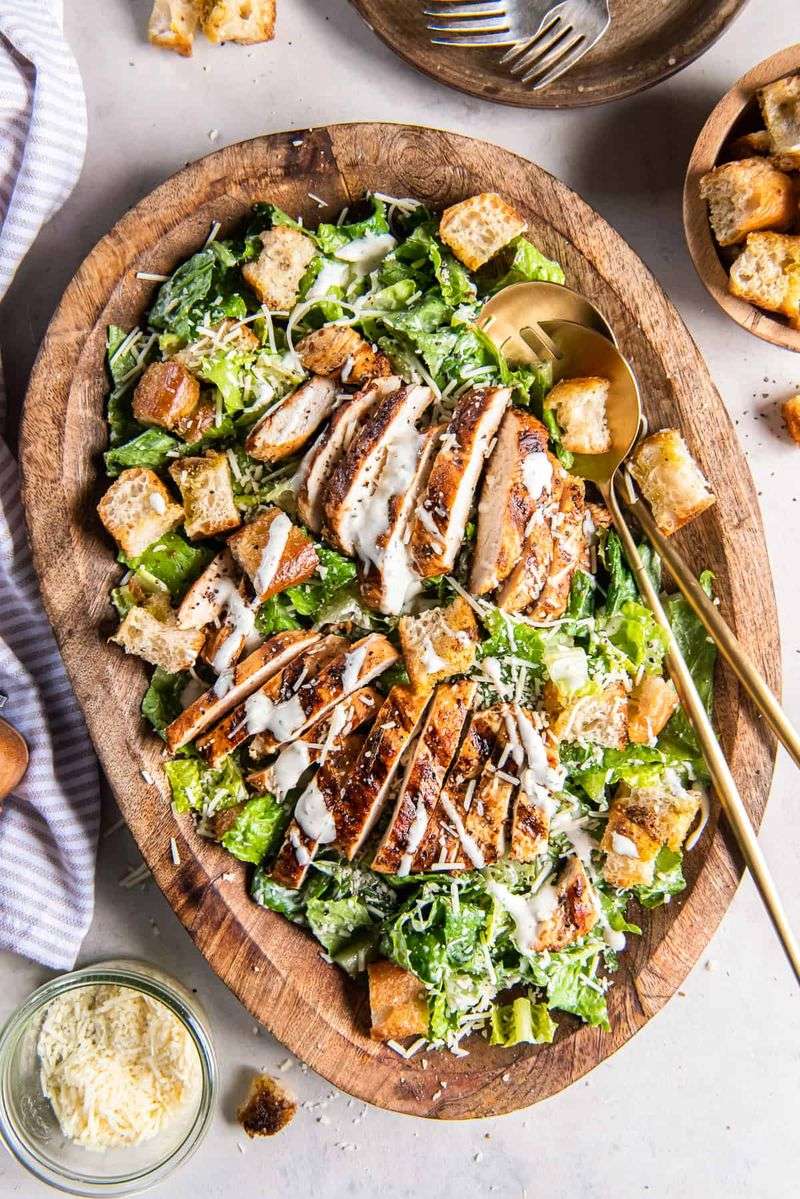 Caesar Salad (with grilled chicken)