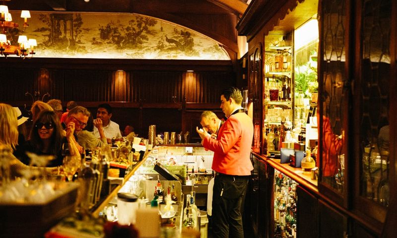 Moonbeam Bookshop & Bar, Long Beach