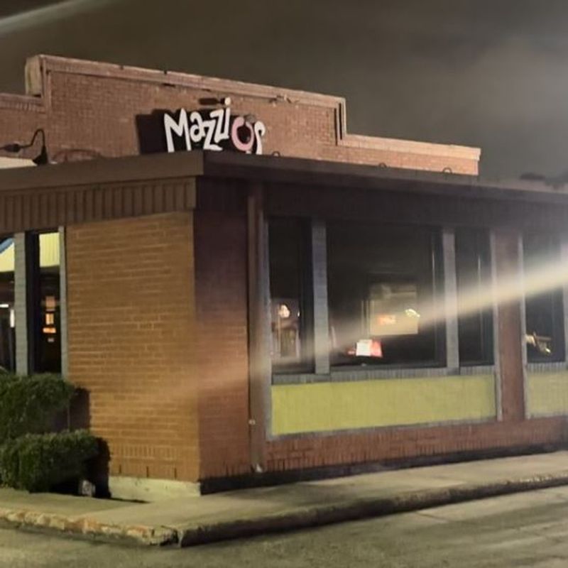 Mazzio’s (outside its home territory)